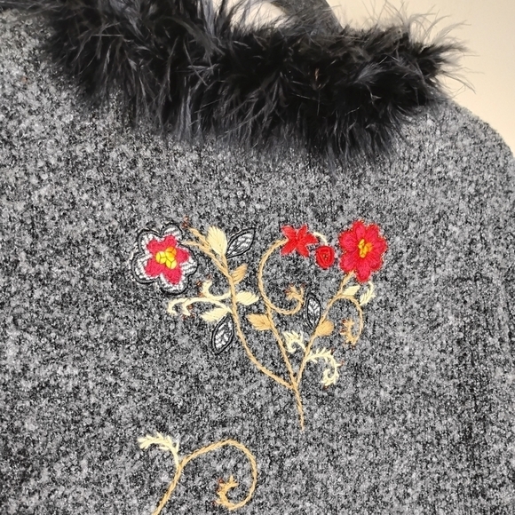 Vintage Ruby Cho Feather Trim Floral Embroidered Cardigan Sweater Holiday Artsy - Picture 7 of 11